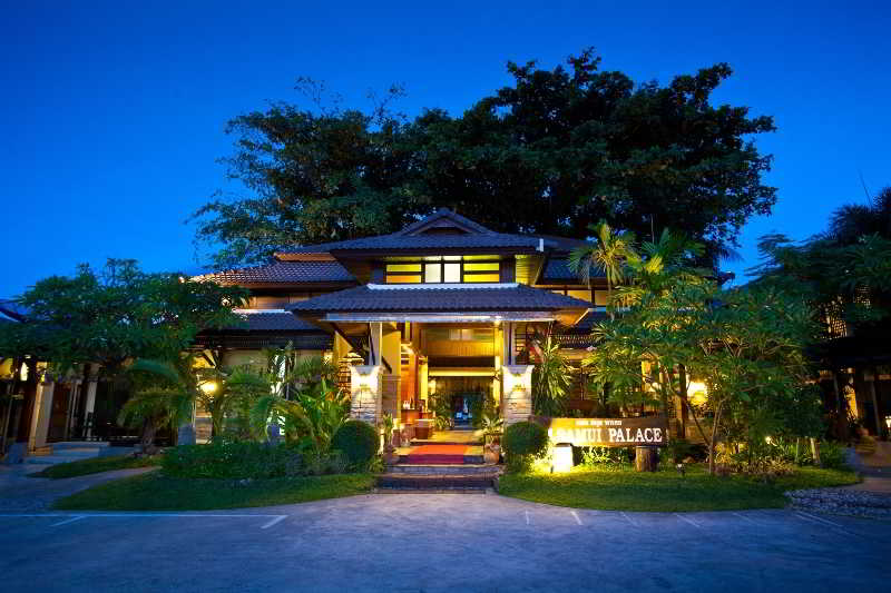 בית מלון כפרי Am Samui Palace