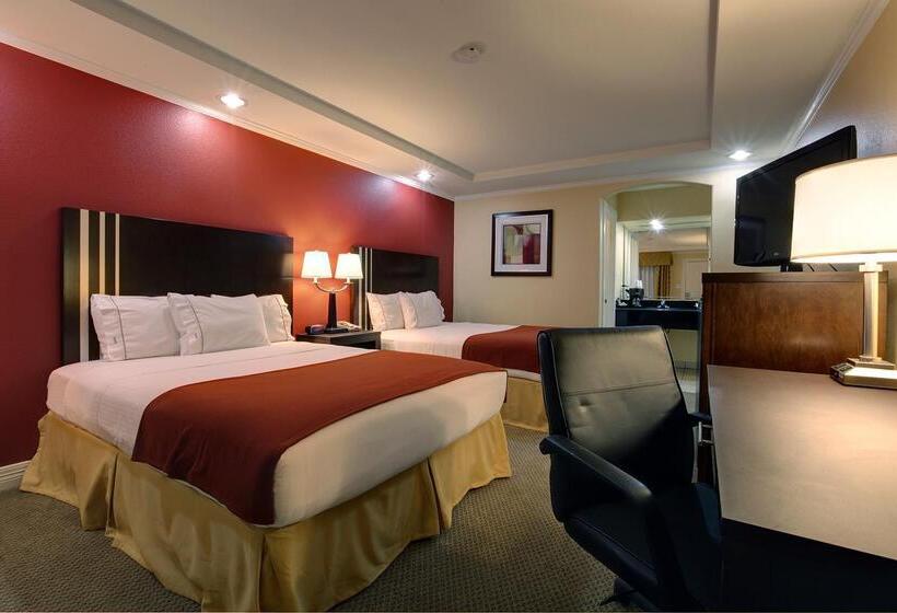 בית מלון כפרי Americas Best Value Inn Angleton