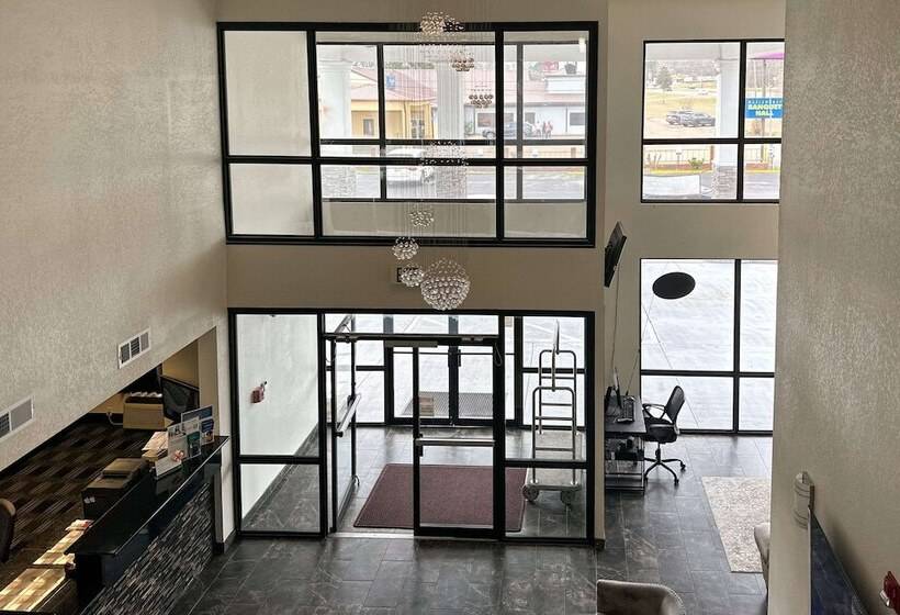 فندق Quality Inn