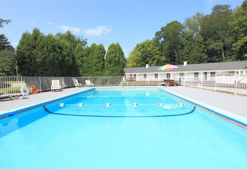 Colony Motel Jamestown