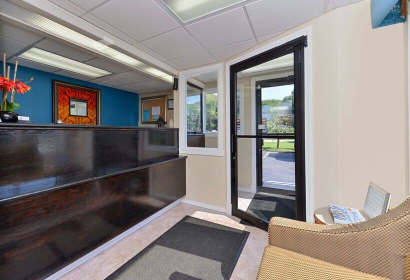 酒店 Americas Best Value Inn New London Mystic