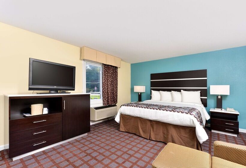 בית מלון כפרי Americas Best Value Inn New London Mystic