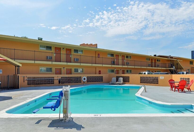 فندق Americas Best Value Inn Ponca City