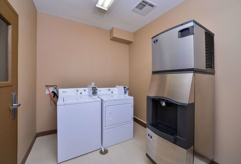 酒店 Americas Best Value Inn & Suites Cuero