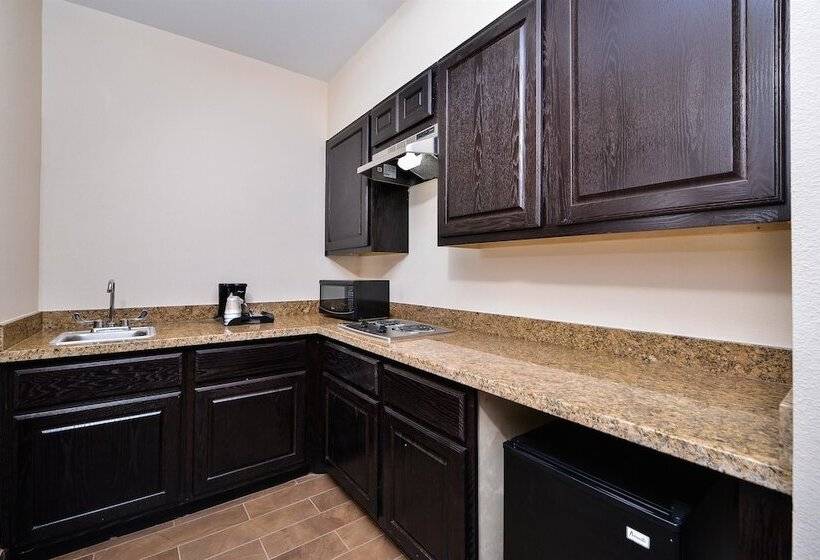 호텔 Americas Best Value Inn & Suites Cuero