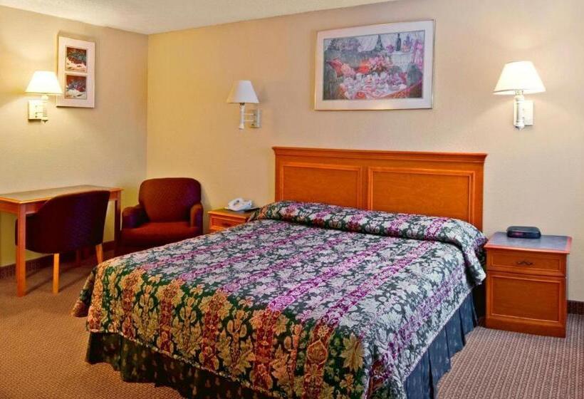 Отель Americas Best Value Inn & Suites Hesston