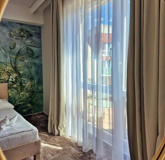 酒店 Atlantis Wellness & Conference