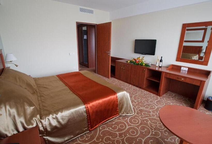 酒店 Atlantis Wellness & Conference