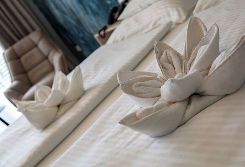 酒店 Atlantis Wellness & Conference