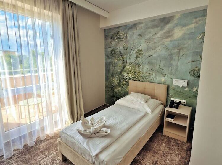 酒店 Atlantis Wellness & Conference