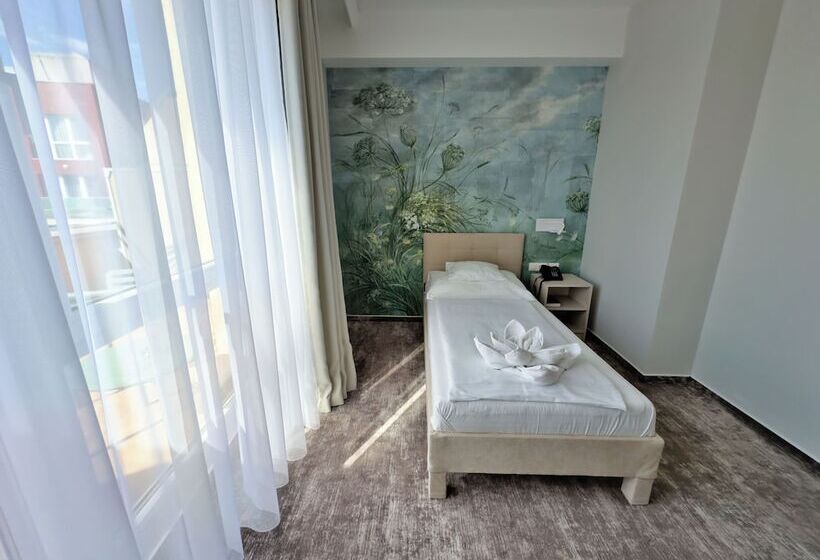 酒店 Atlantis Wellness & Conference