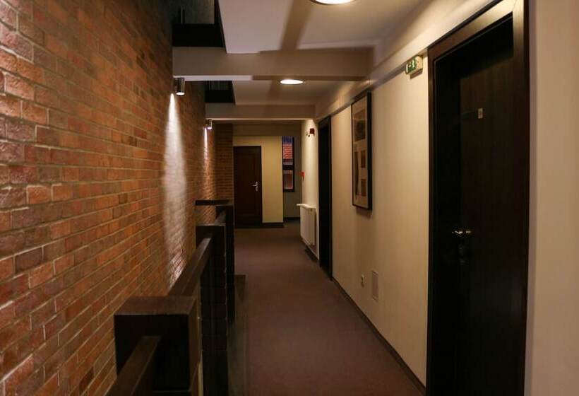 酒店 Bazilika Alatt Panzió