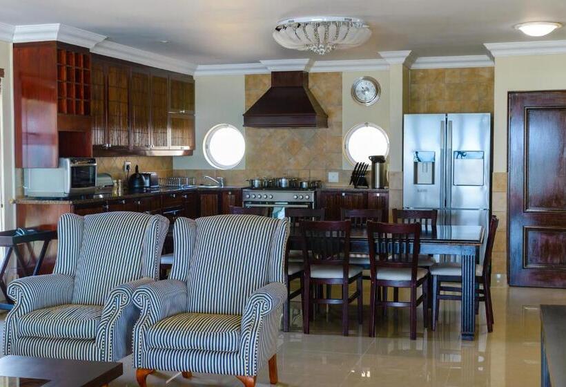 Отель Boathouse Ballito