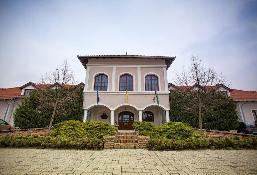 فندق Bodrogi Kúria Wellness