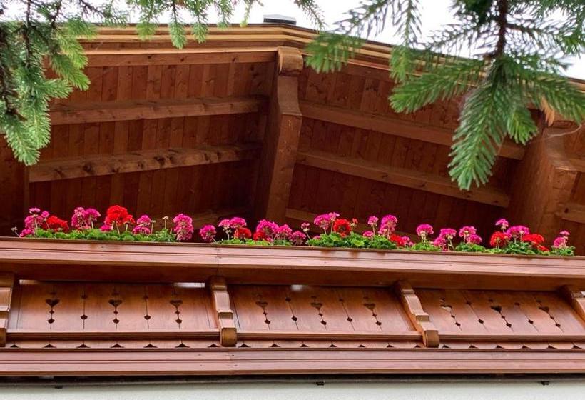 فندق Das Bürstegg