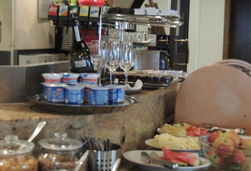 בית מלון כפרי Club