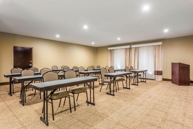 فندق Comfort Inn & Suites Mocksville I 40