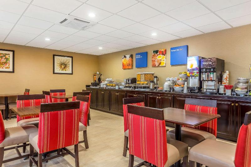 فندق Comfort Inn & Suites Mocksville I 40