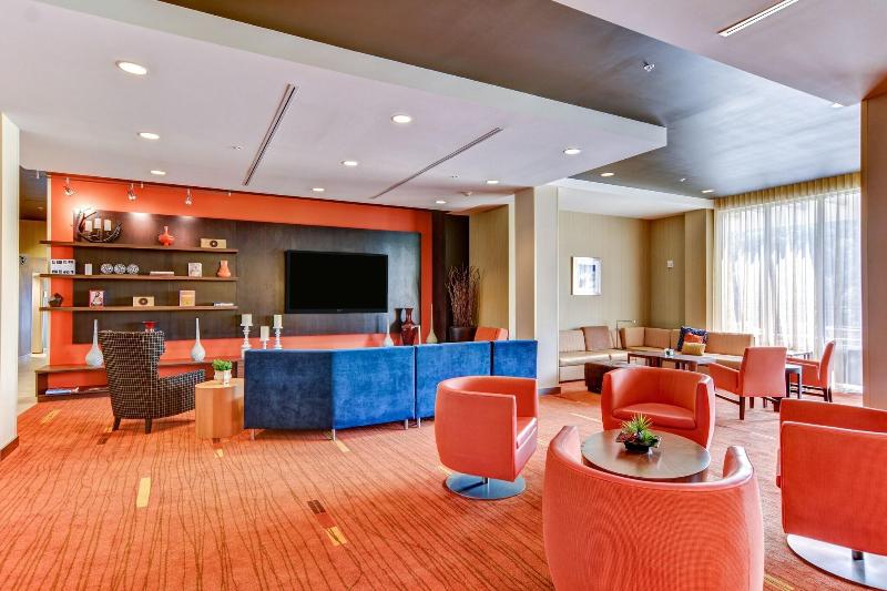 فندق Courtyard By Marriott Bridgeport Clarksburg