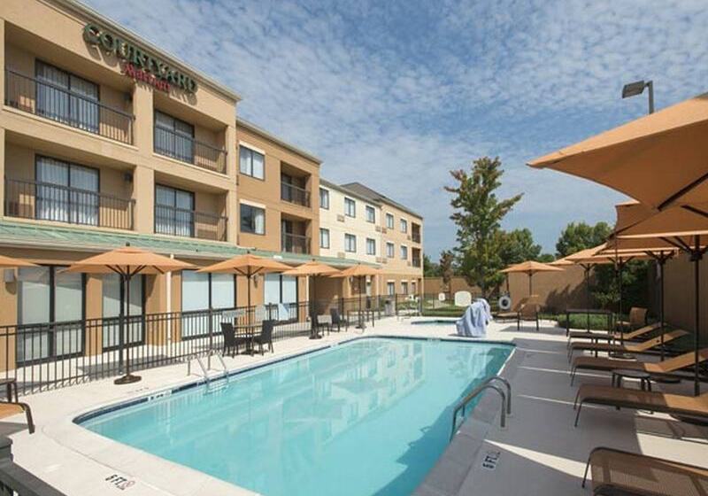 호텔 Courtyard By Marriott Montgomery Prattville