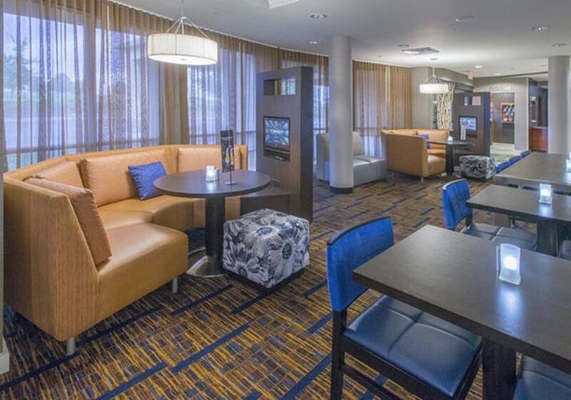 호텔 Courtyard By Marriott Montgomery Prattville