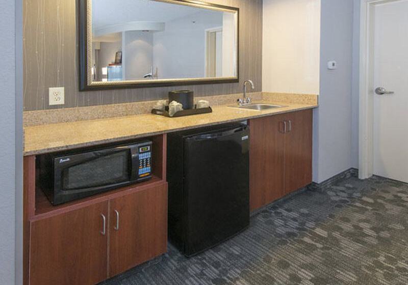 호텔 Courtyard By Marriott Montgomery Prattville