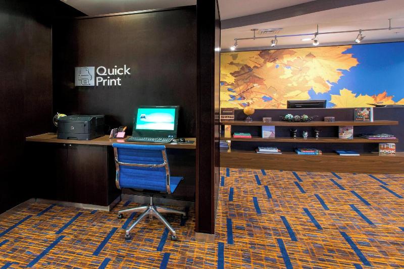 호텔 Courtyard By Marriott Montgomery Prattville