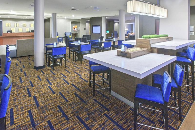 호텔 Courtyard By Marriott Montgomery Prattville