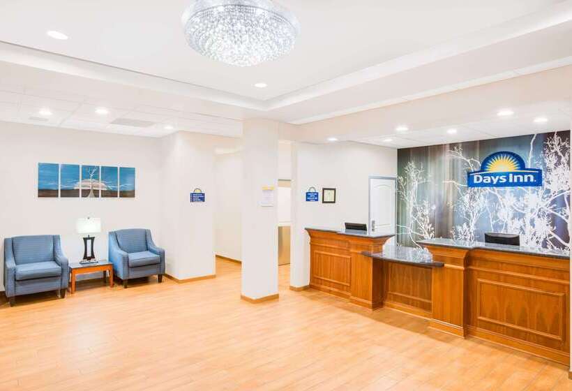 فندق Days Inn By Wyndham Watertown Fort Drum