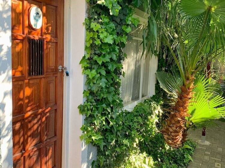 ホテル Dersley Manor