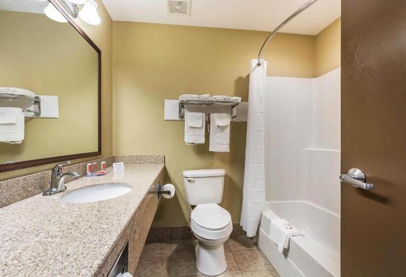 فندق Econo Lodge Boaz