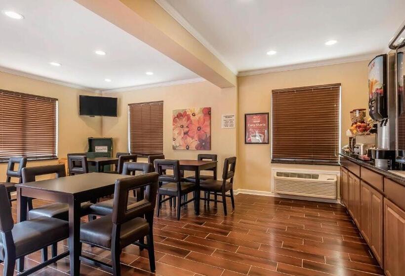 فندق Econo Lodge Boaz