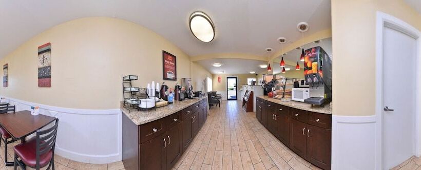 ホテル Econo Lodge