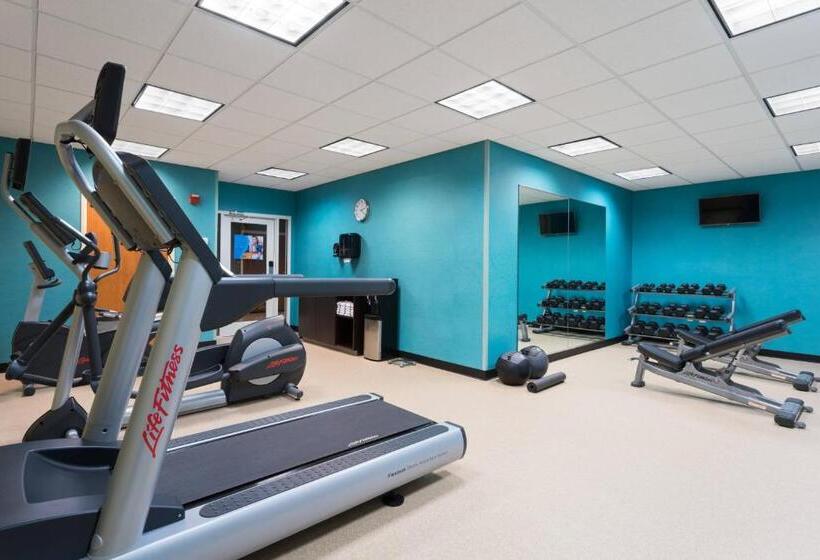 Отель Fairfield Inn & Suites By Marriott Odessa