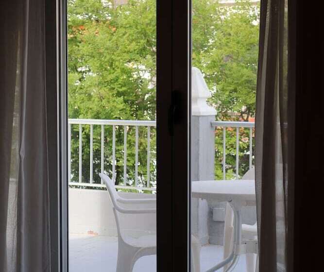 هتل Fin De Semana