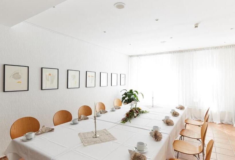 Отель Garni  Zum Eichwerder