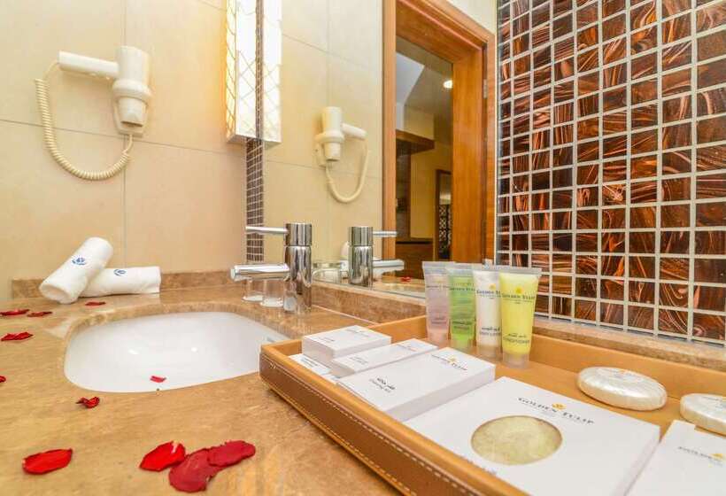 هتل Golden Tulip Dammam Corniche