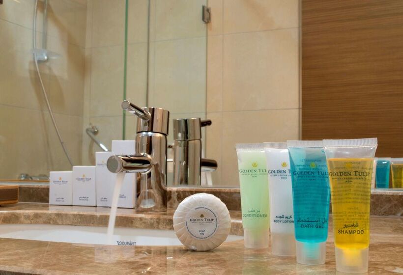 هتل Golden Tulip Dammam Corniche