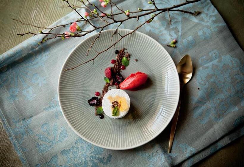 هتل Grad Otočec   Relais Chateaux