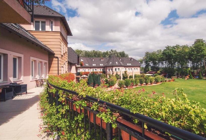 ホテル Granada Conference, Wellness And Sport