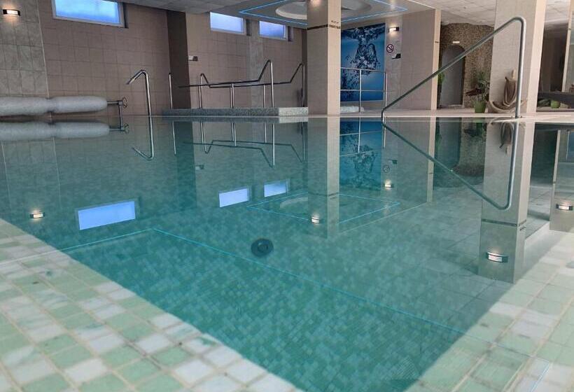 ホテル Granada Conference, Wellness And Sport