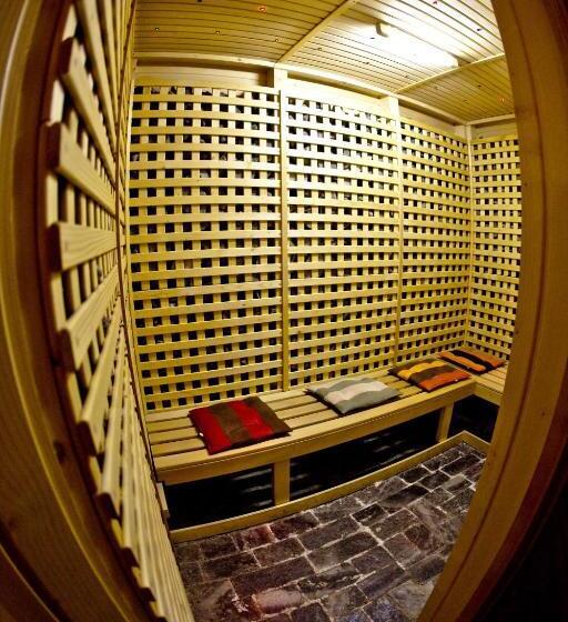 ホテル Granada Conference, Wellness And Sport