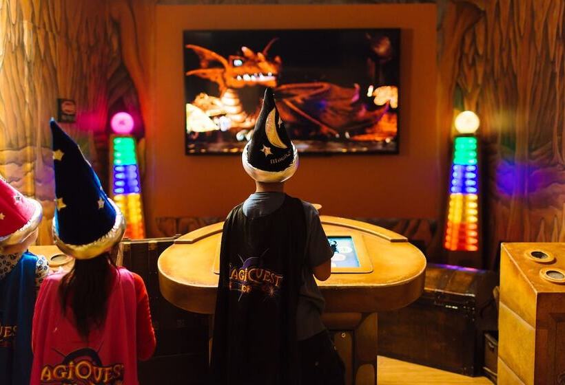 فندق Great Wolf Lodge Grand Mound