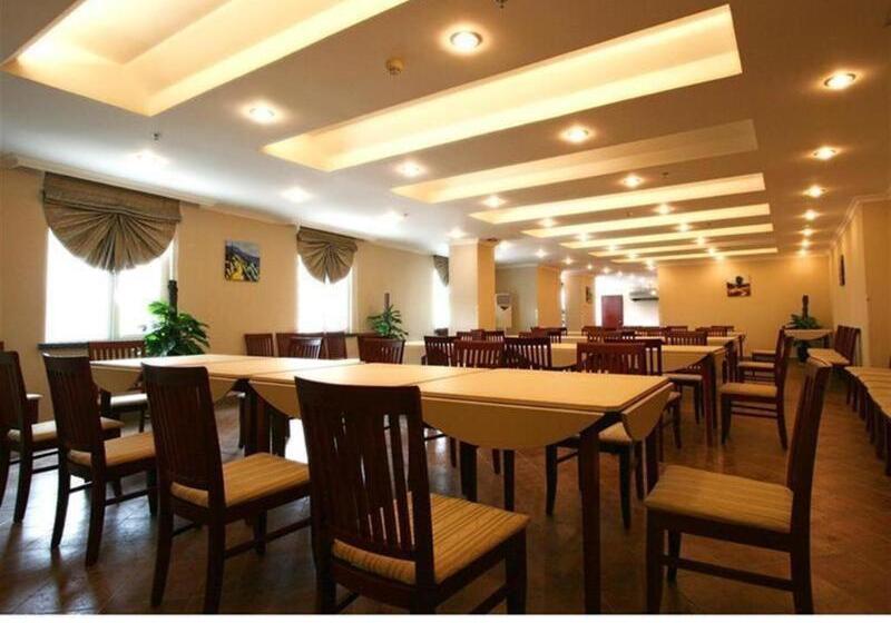 호텔 Greentree inn Suites Hongqiao Airport Branch