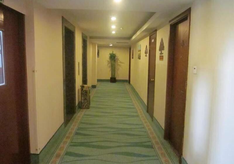 호텔 Greentree inn Suites Hongqiao Airport Branch