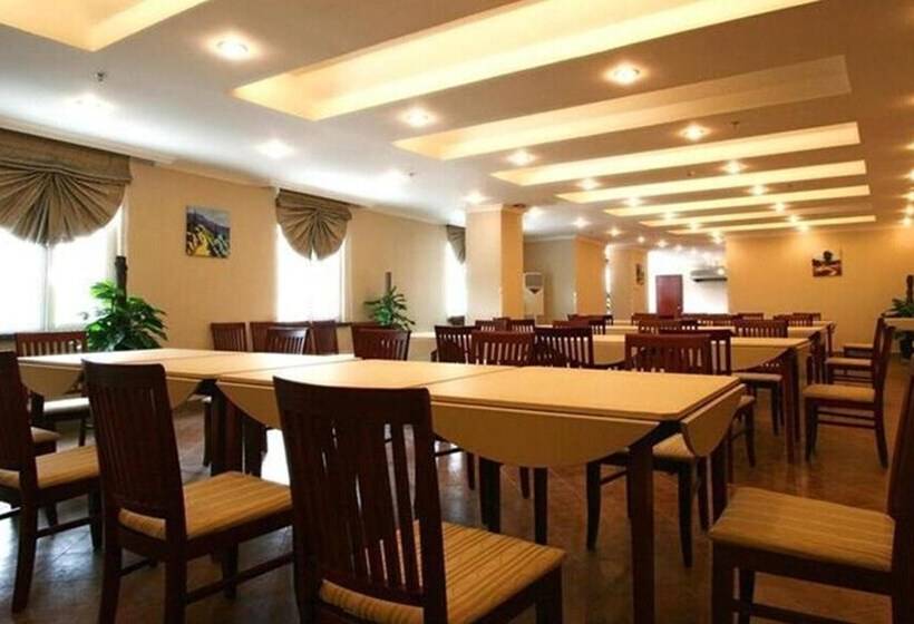 호텔 Greentree inn Suites Hongqiao Airport Branch