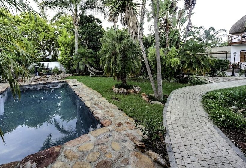 فندق Gubas De Hoek Meet Eat Sleep