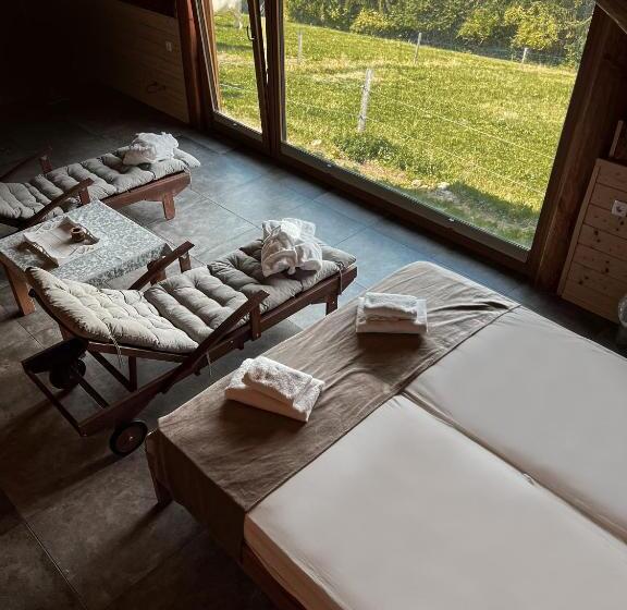 هتل Guesthouse Smogavc