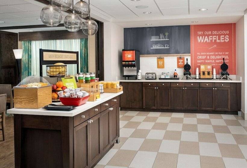 호텔 Hampton Inn Lake Charles