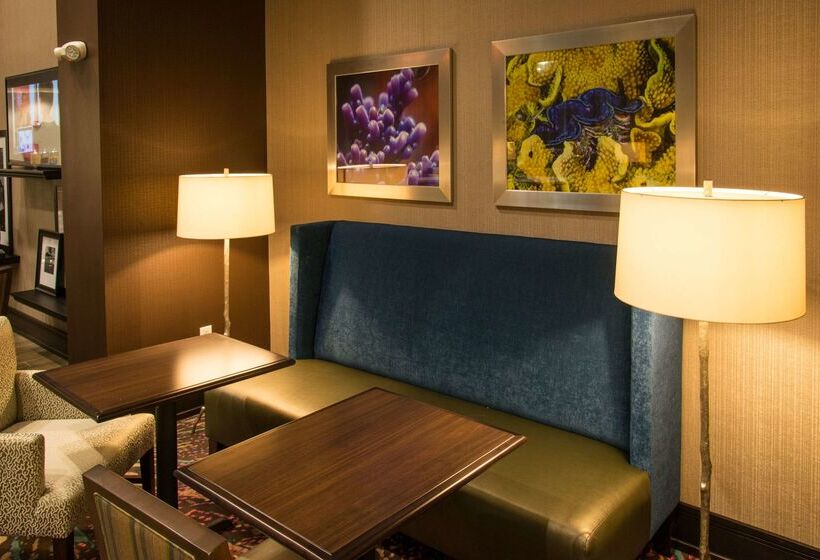 فندق Hampton Inn & Suites Gulfport I10